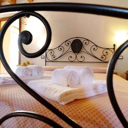New Agriturismo Corte Olfino 蒙赞巴诺 外观 照片