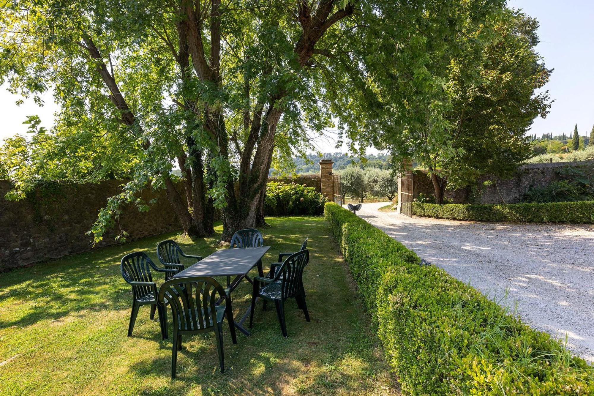 New Agriturismo Corte Olfino 蒙赞巴诺 外观 照片