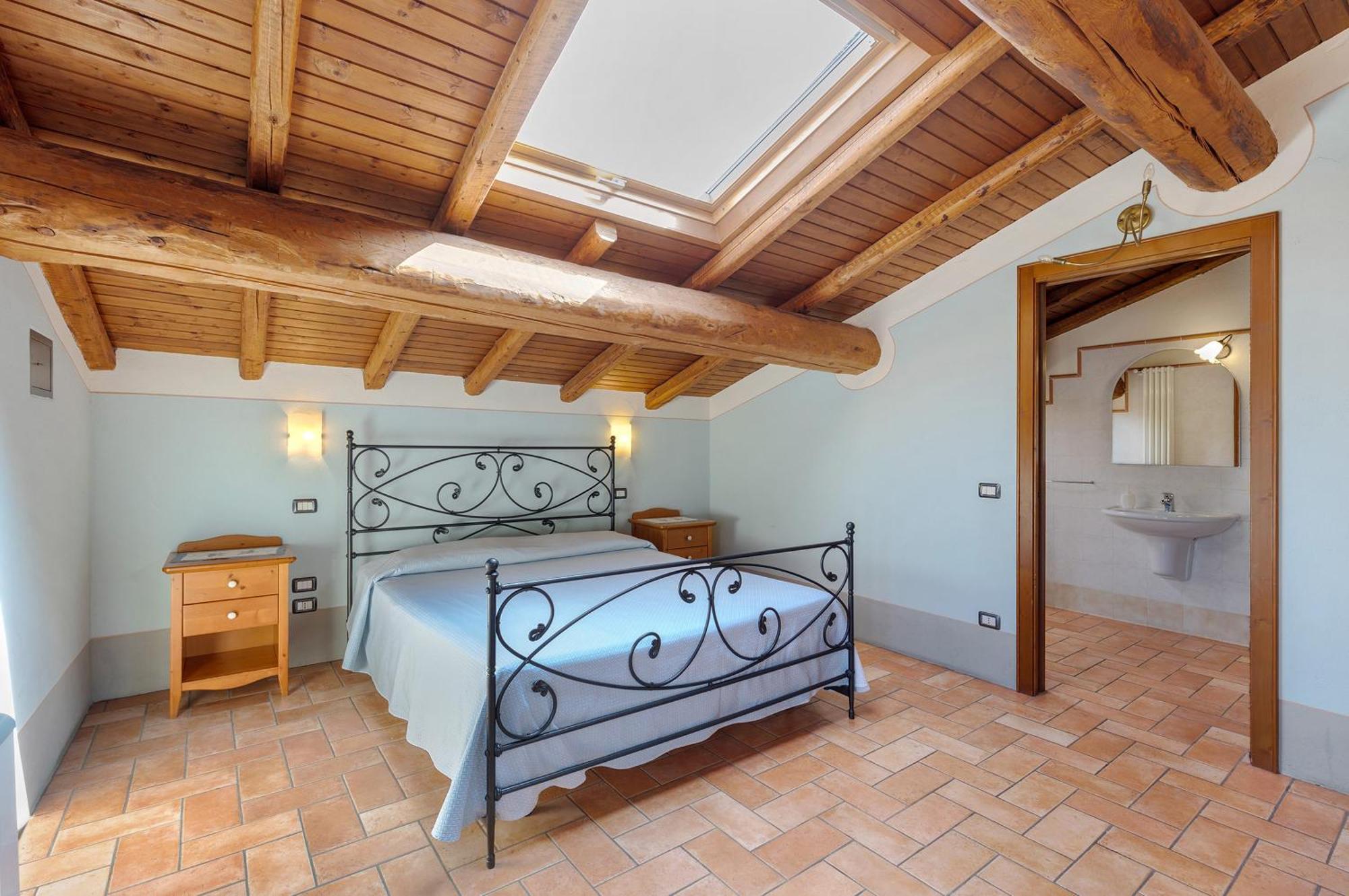 New Agriturismo Corte Olfino 蒙赞巴诺 外观 照片
